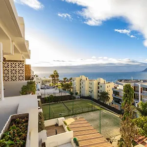 https://teneryfa-los-gigantes.in-canary-islands.com